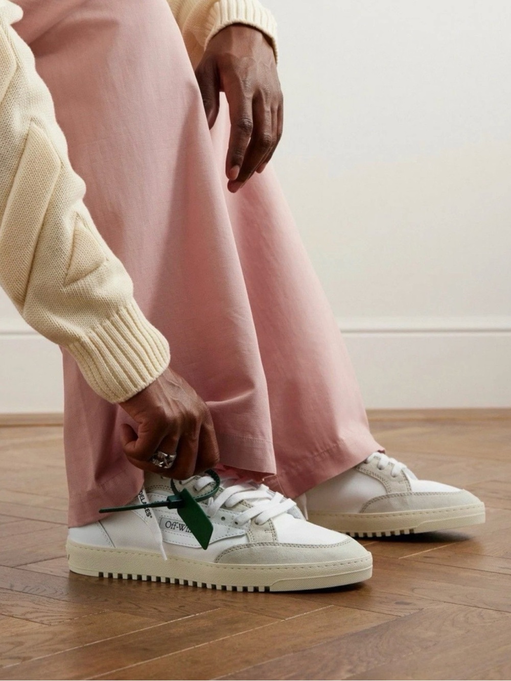 Off-White Womenโs Low-Top White and Cream Sneakers with Green Tag